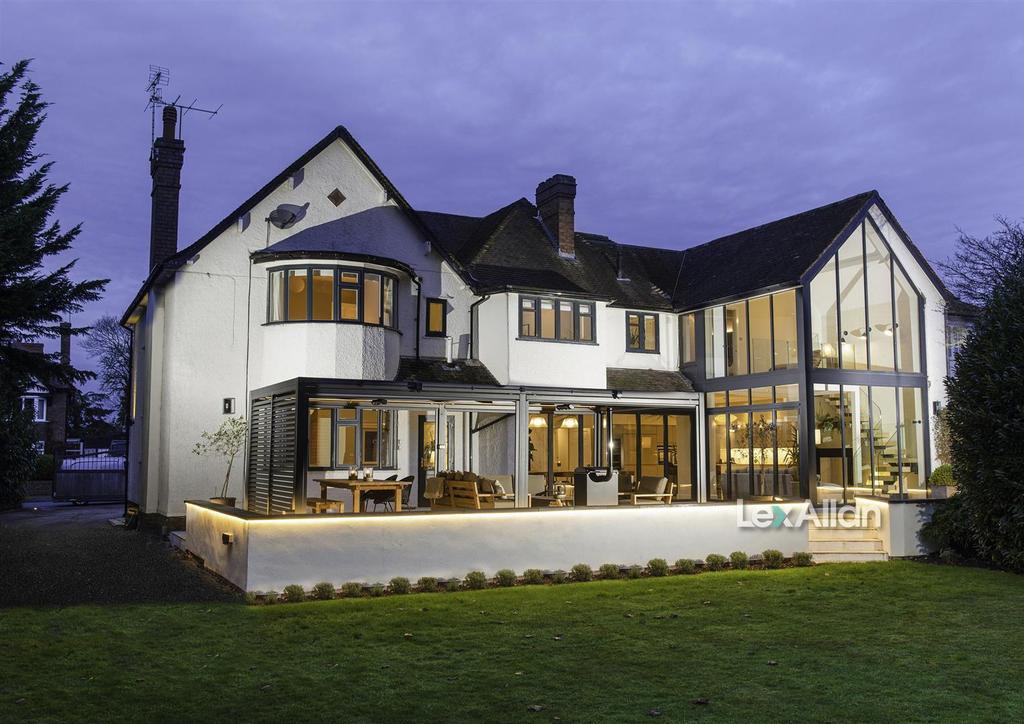 Dingle Road, Stourbridge 5 bed detached house £1,000,000