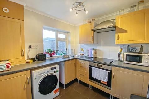 102 Berkswell Road, Coventry, CV6 7DL