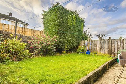 19 Barlow Road, Sheffield, S6 5HR