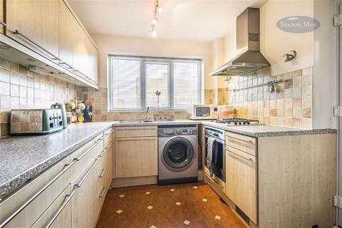19 Barlow Road, Sheffield, S6 5HR