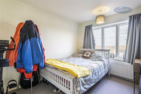 19 Barlow Road, Sheffield, S6 5HR
