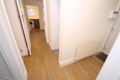 28 Glentower Grove, Seaton Carew, Hartlepool, TS25 1DR