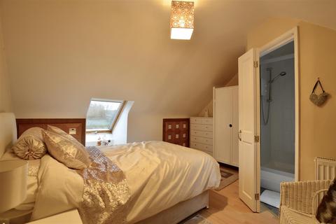 10 Caprice Close, Middleleaze, Swindon, SN5 5TB
