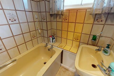 5 Brockenhurst Close, Canterbury, CT2 7RX