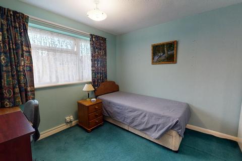 5 Brockenhurst Close, Canterbury, CT2 7RX