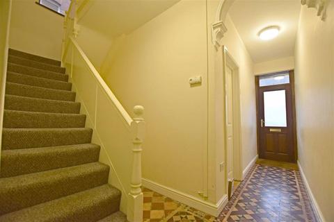 72 Henry Road, Gloucester, GL1 3DY