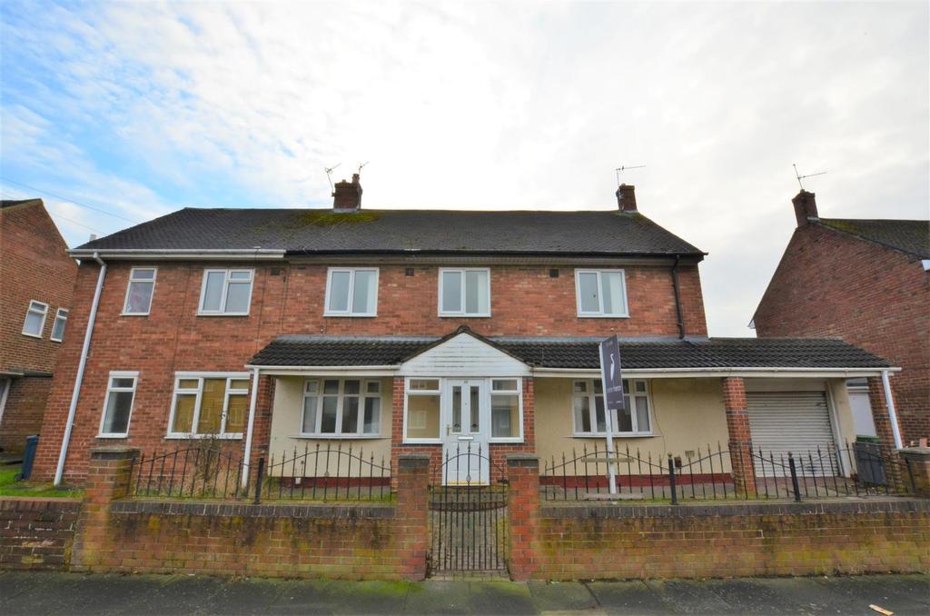 Telford Road, Thorney Close, Sunderland 4 bed semidetached house £95,000