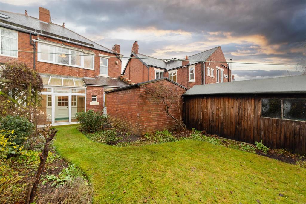 Sefton Avenue, Heaton, Newcastle Upon... 4 bed semidetached house £