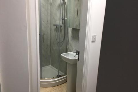 7 bedroom house share to rent - Queens Road, Beeston, Nottingham, Nottinghamshire, NG9