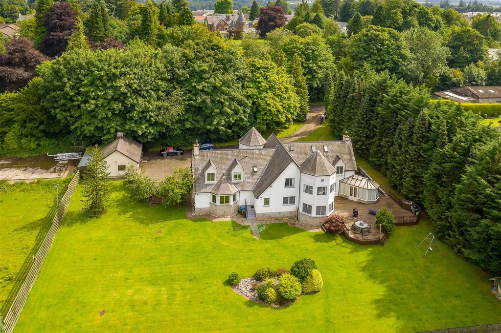 Castleton Road, Auchterarder 5 bed detached house £895,000