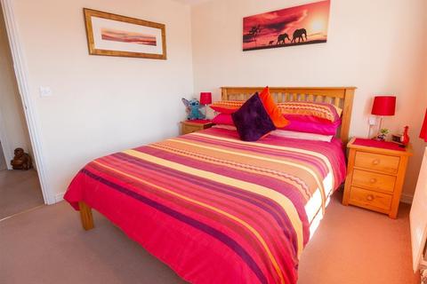 23 Hedgers Close, Ashton, Bristol, BS3 2SX