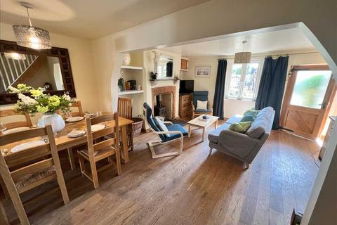 undefined, Model Cottages, Clyst St. George