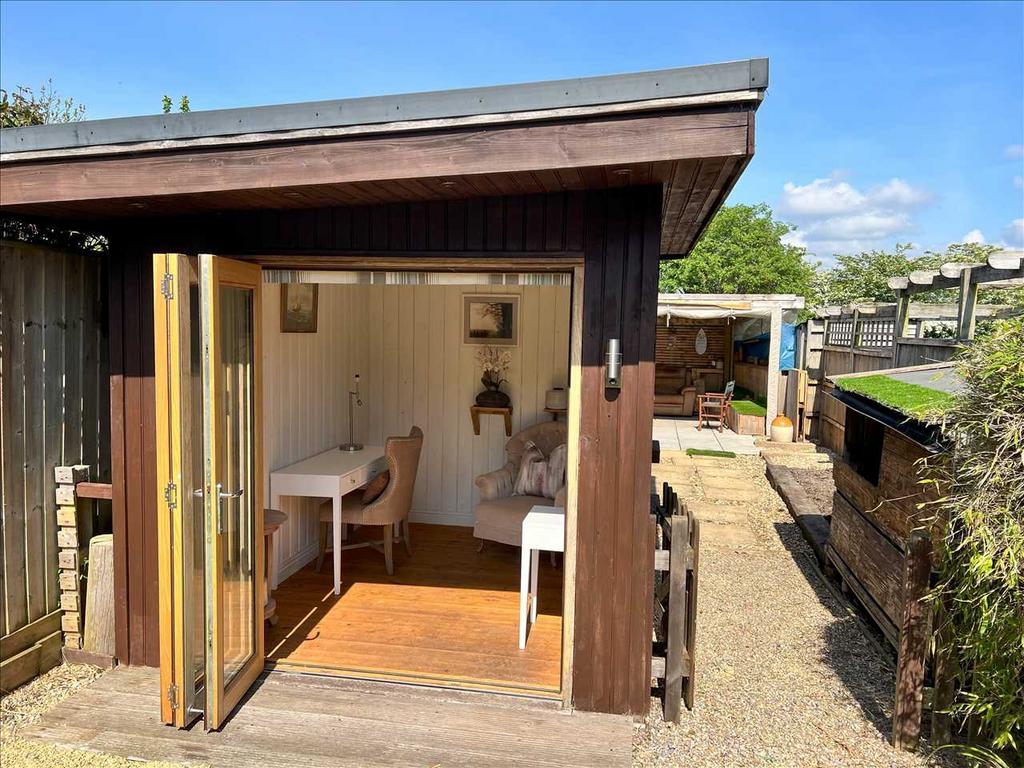 Outbuilding