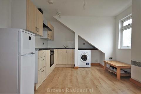 1 bedroom flat to rent, Lime Grove, New Malden