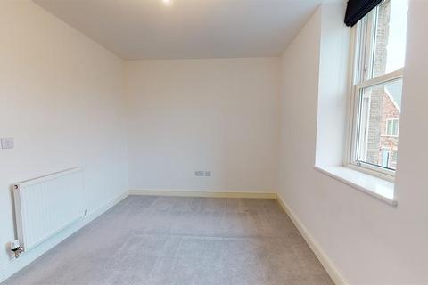 8 Mellor Close, Otley, LS21 2FB