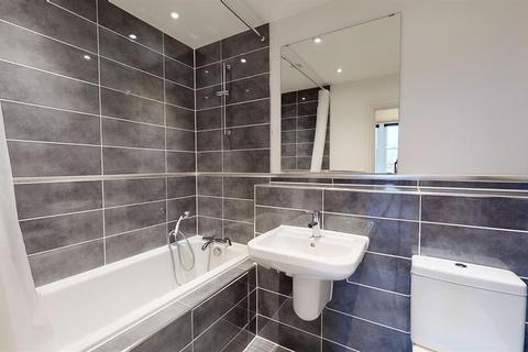 8 Mellor Close, Otley, LS21 2FB