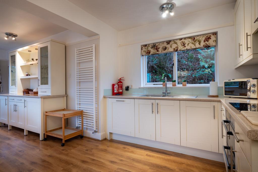 Family Kitchen / Dining Room