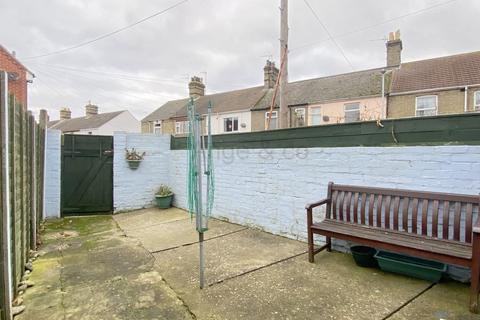 6 Beaconsfield Road, Lowestoft, NR33 0RJ