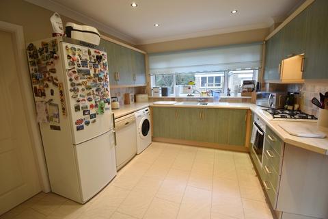 22 Manor Drive, Binbrook, Market Rasen, LN8 6BX