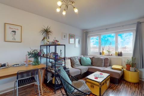 Flat 18, Gover Court Paradise Road, London, SW4 6QN
