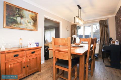 32 Millstream Gardens, Tonedale, Wellington, TA21 0AA