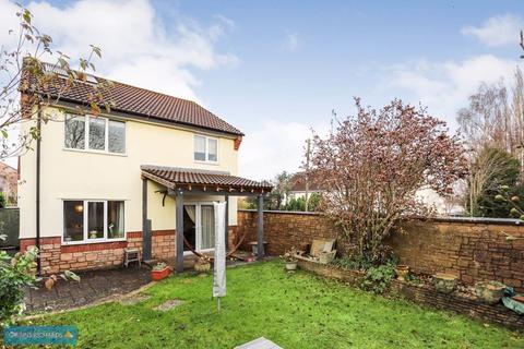 32 Millstream Gardens, Tonedale, Wellington, TA21 0AA