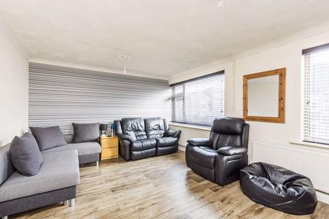 6 Acorn Close, Portsmouth, PO6 1AU