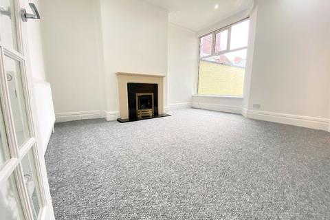 37 Manor Road, Blackburn, BB2 6LU