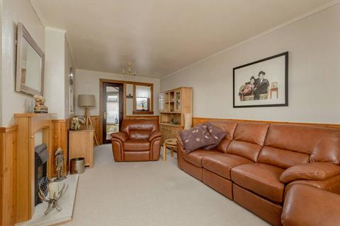 26 Kaimes View, Danderhall, Dalkeith, EH22 1QZ