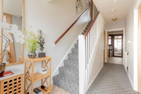 26 Kaimes View, Danderhall, Dalkeith, EH22 1QZ