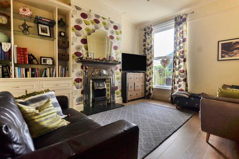 8 Coronation Road, Prestbury, Cheltenham, GL52 3DA