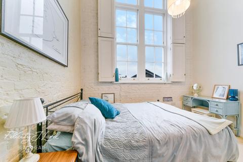 Flat 19, Schoolhouse Yard Bloomfield Road, London, SE18 7JD