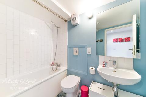 Flat 19, Schoolhouse Yard Bloomfield Road, London, SE18 7JD