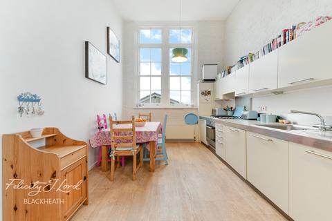 Flat 19, Schoolhouse Yard Bloomfield Road, London, SE18 7JD