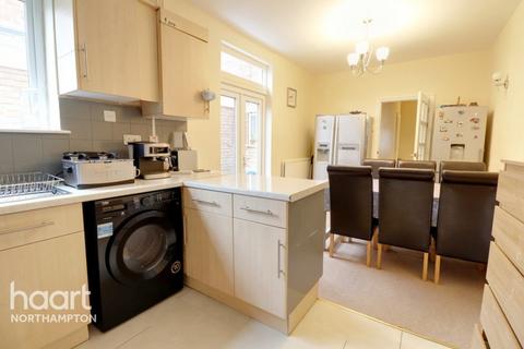 55 Birchfield Road, Northampton, NN1 4RF