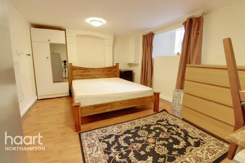 55 Birchfield Road, Northampton, NN1 4RF