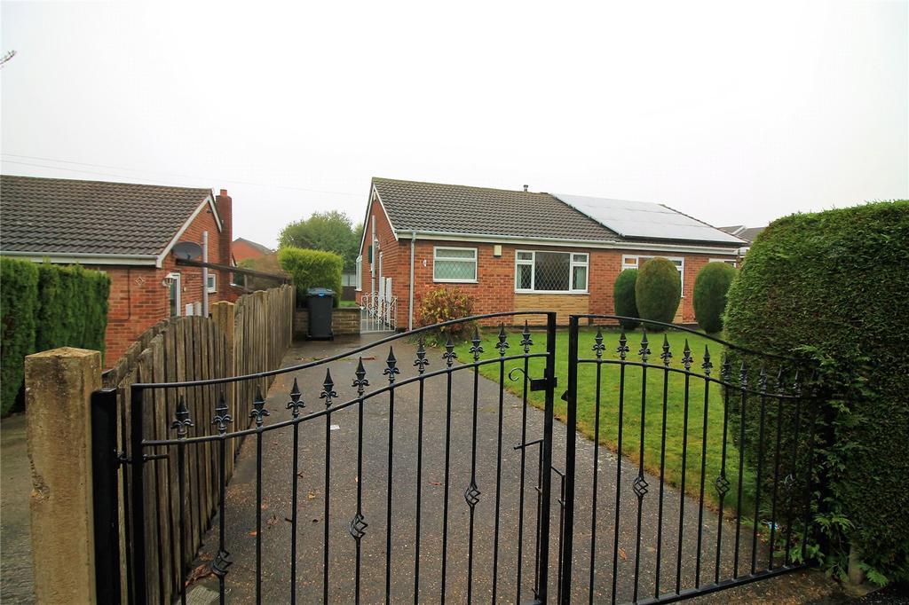 Fleet Hill Crescent, Monk Bretton, S71 2 bed bungalow £125,000
