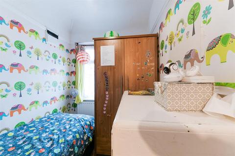 6 Almorah Road, Hounslow, TW5 9AD