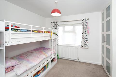 5 Crabtree Close, Bushey, WD23 3BJ