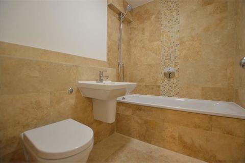 6 The Mews, Twickenham, TW1 1RF