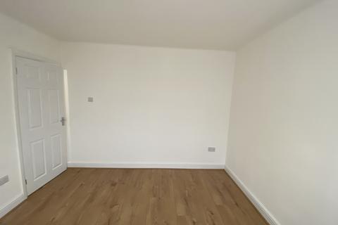 36 Rayners Lane, Harrow, HA2 0UB