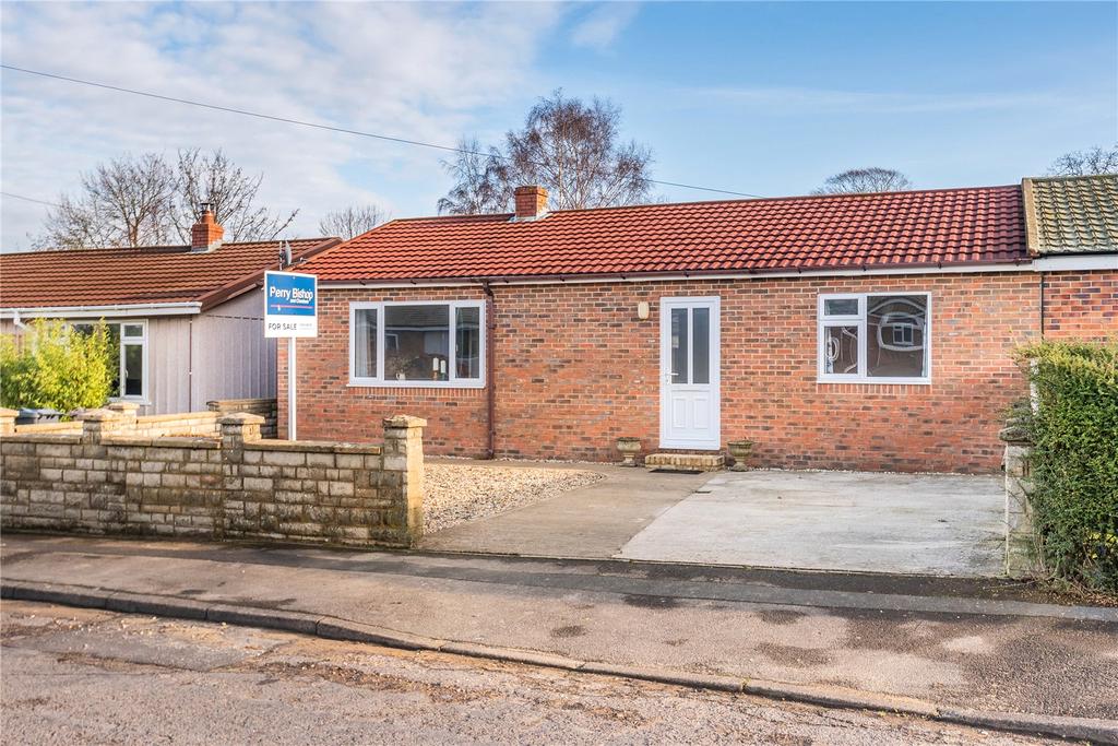 Leonard Stanley, Stonehouse, GL10 3 bed bungalow £250,000