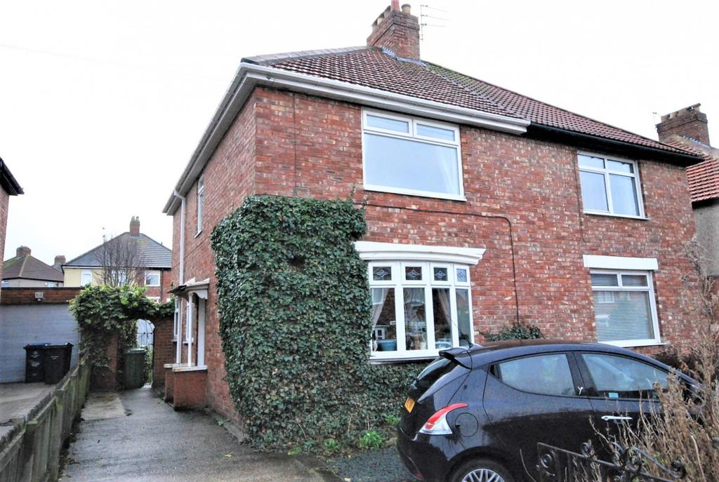 Gorse Avenue, South Shields 3 bed semidetached house £130,000