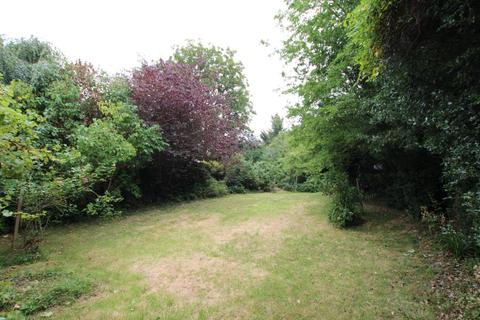 31 Barn Way, Wembley, HA9 9NS