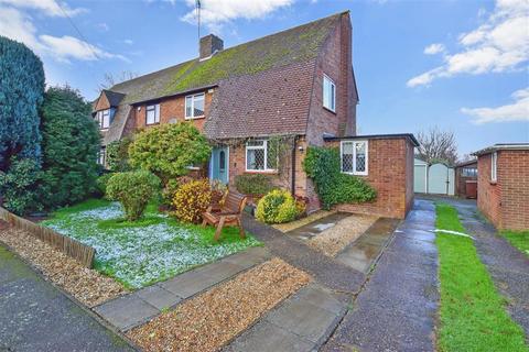 6 Chapmans Close, Challock, Ashford, TN25 4AX