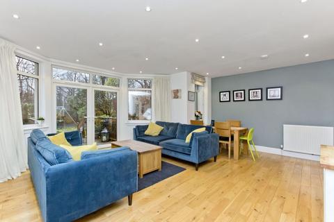 34 Duddingston Row, Edinburgh, EH15 3ND