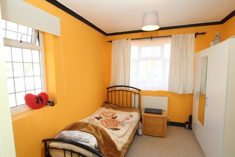 110 Regal Way, Harrow, HA3 0RY