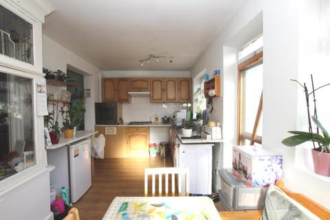 84 Regal Way, Harrow, HA3 0RY