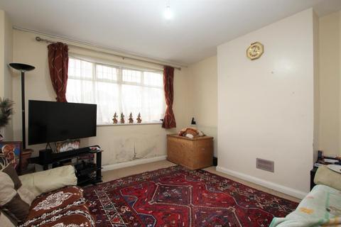 1 Melcombe Gardens, Harrow, HA3 9RH