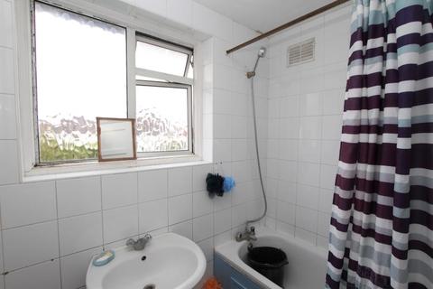 1 Melcombe Gardens, Harrow, HA3 9RH